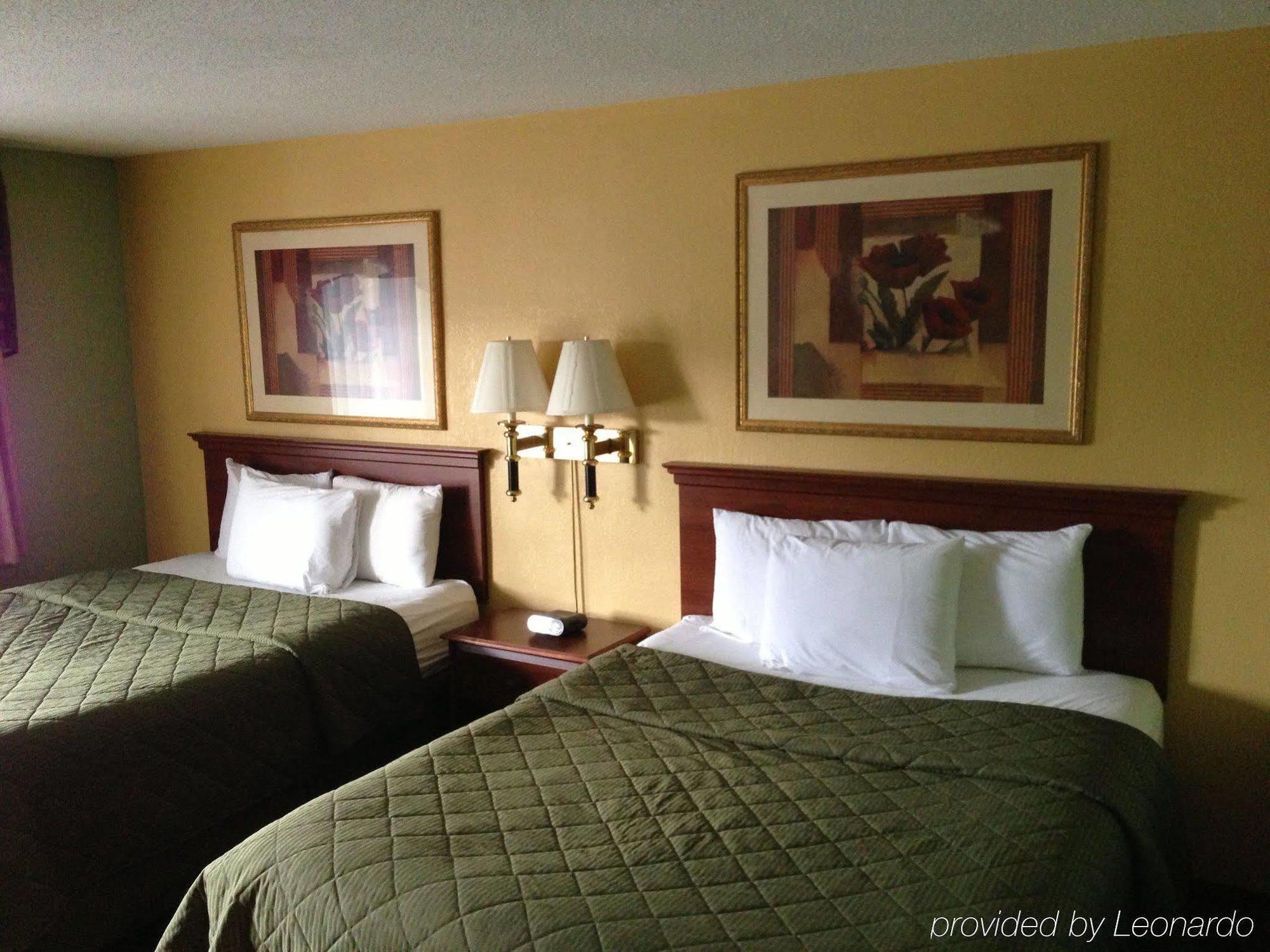 University Manor Inn Buffalo Exterior photo
